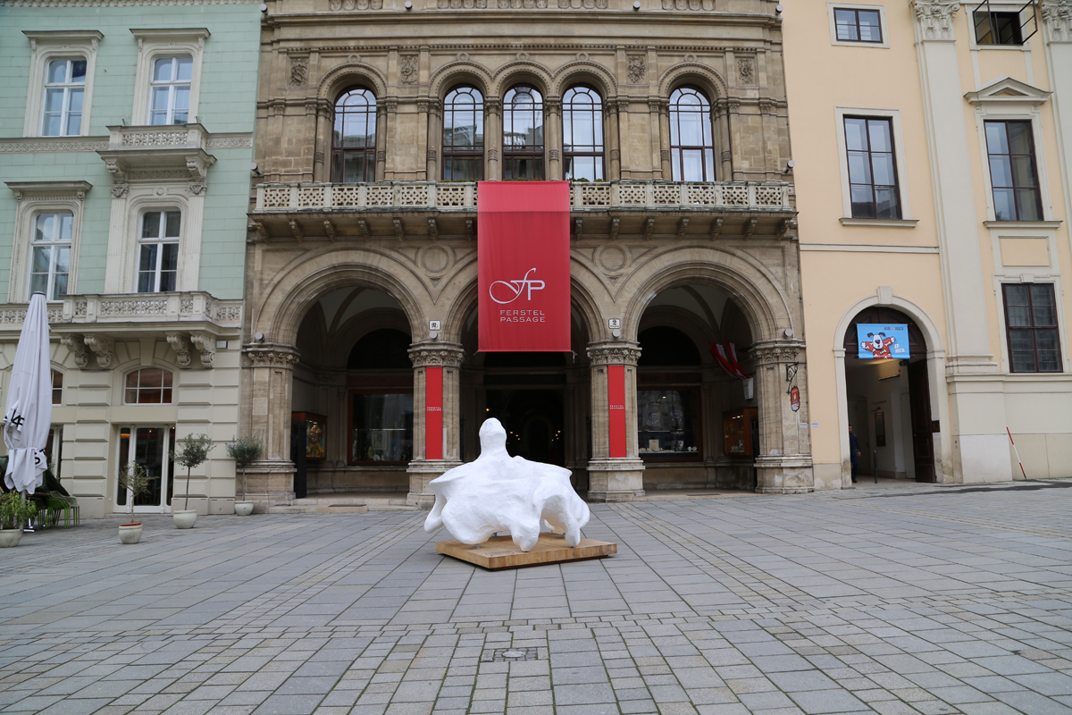 axis, freyung 1010 wien, "verrückt", (c) sylvia kummer